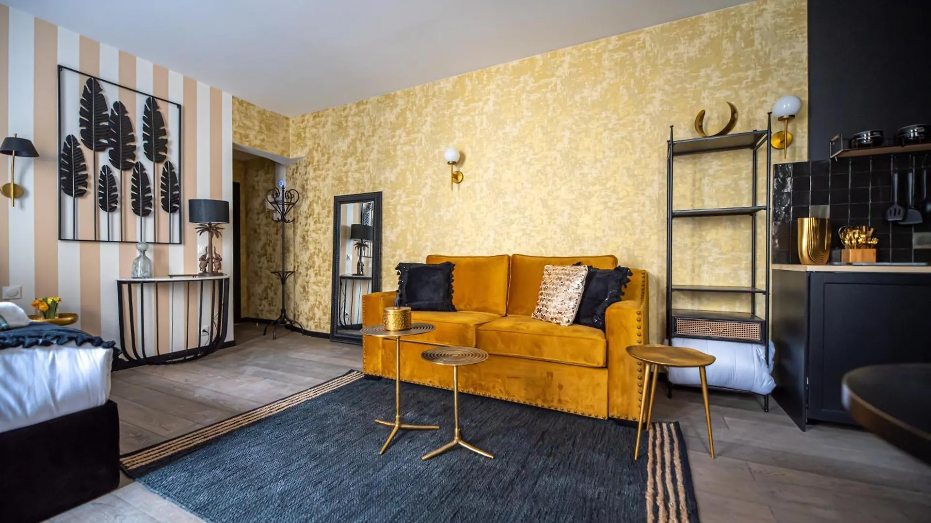 Apartment Monsieur Montmartre - Moulin Rouge Residence Paris