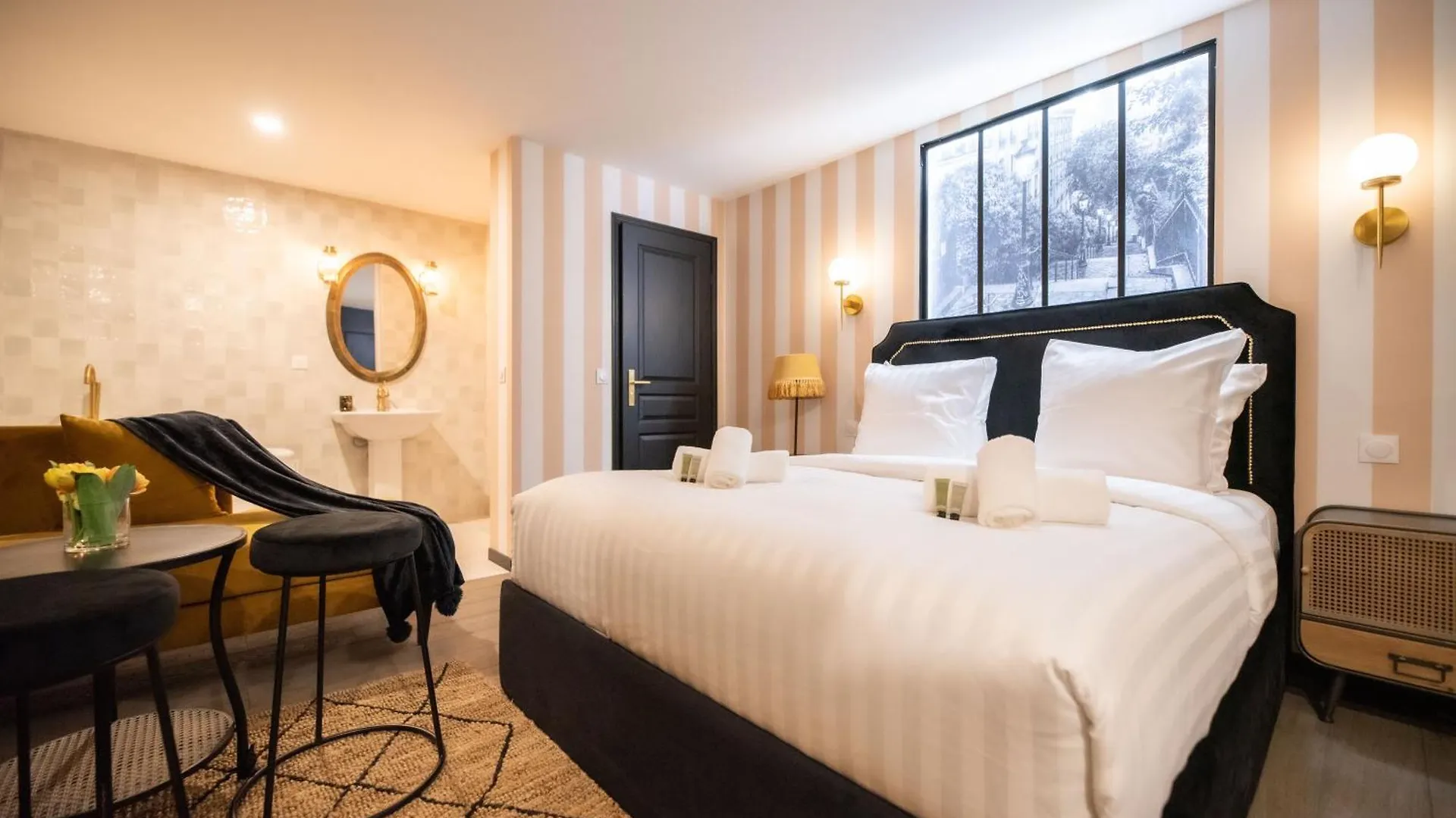 Apartment Monsieur Montmartre - Moulin Rouge Residence Paris France